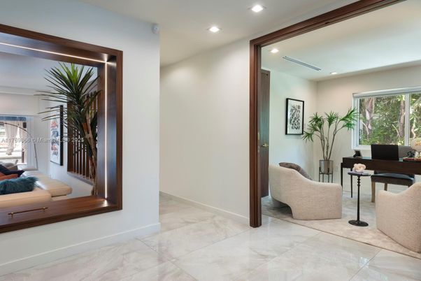 Interior, Marble, Recessed Lighting