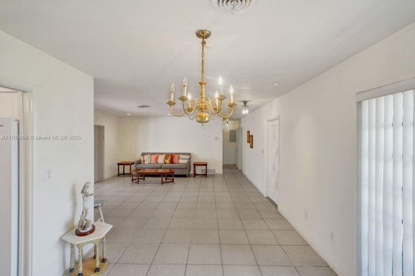 Chandelier, Interior, Recessed Lighting