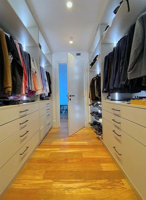 Interior, Recessed Lighting, Walk-in Closets, Wood Texture Flooring