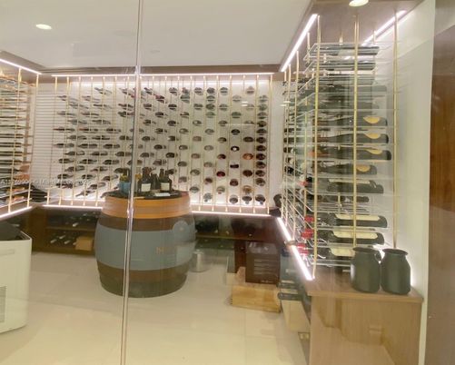Interior, Recessed Lighting, Wine Storage