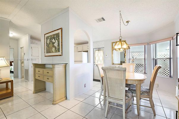 Dining room, Interior, Pendant Lights