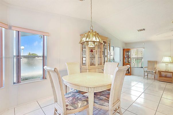Dining room, Interior, Pendant Lights