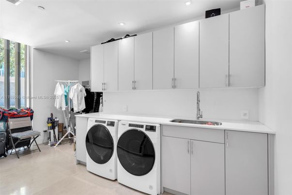 Interior, Recessed Lighting, Washer