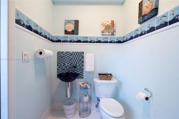 Bathroom, Interior