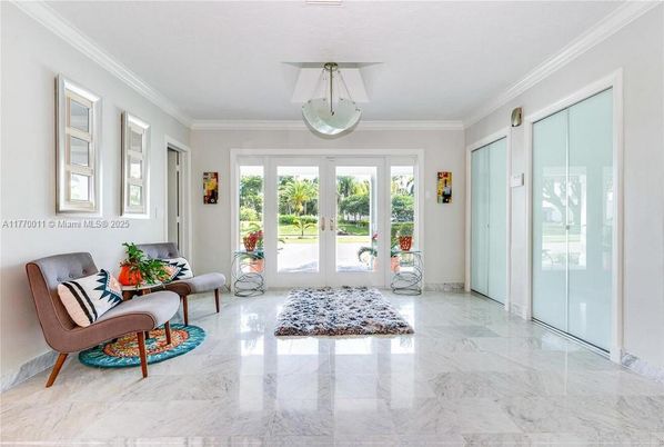 Interior, Marble, Pendant Lights