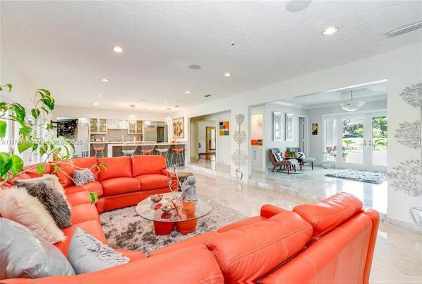 Interior, Kitchen, Living room, Pendant Lights, Recessed Lighting
