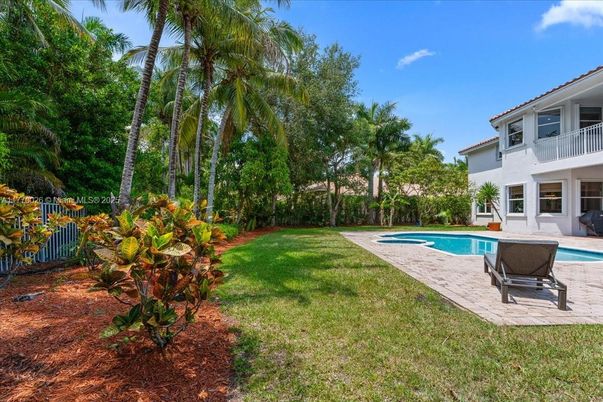 Backyard, Exterior, Pool