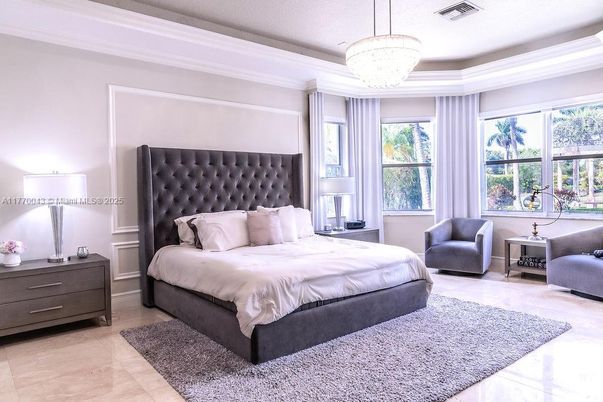 Bedroom, Chandelier, Interior, Pendant Lights