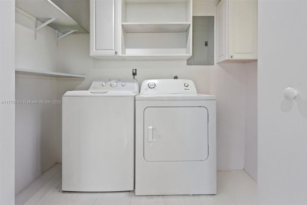 Interior, Utility Closets, Washer