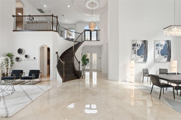 Chandelier, Dining room, Interior, Pendant Lights, Recessed Lighting