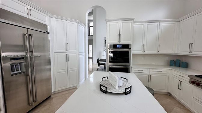 Interior, Kitchen, Stainless Steel Appliances