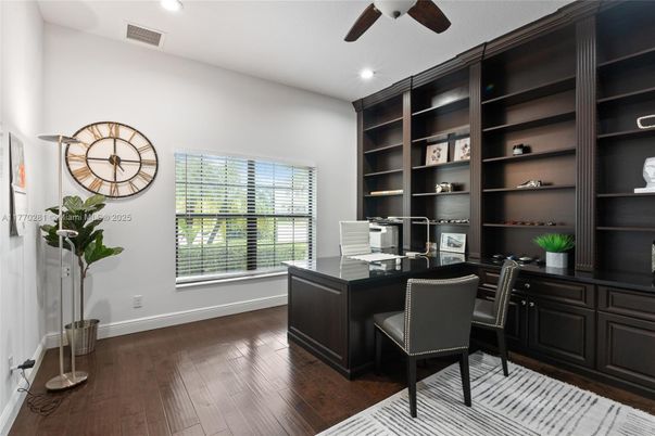 Home Office, Interior, Recessed Lighting, Wood Texture Flooring