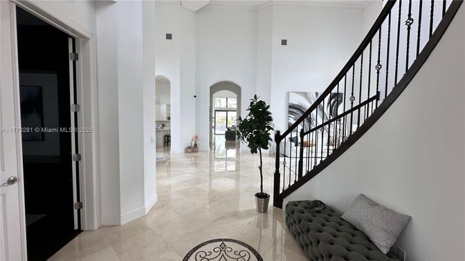Fireplace, Interior