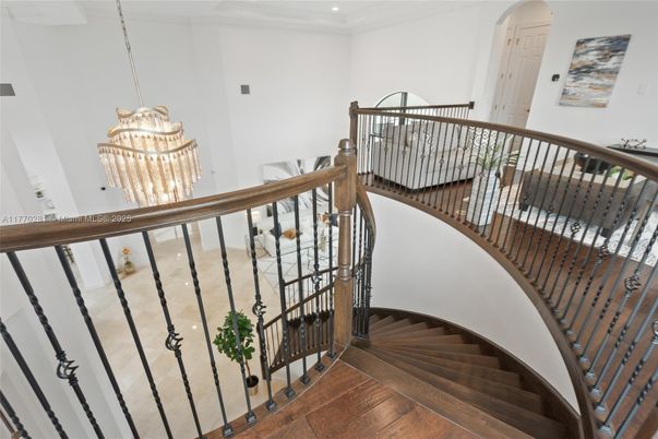 Chandelier, Interior, Recessed Lighting, Wood Texture Flooring