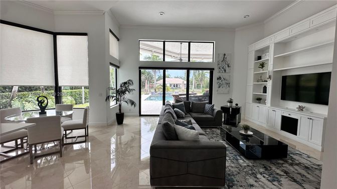Dining room, Interior, Living room, Recessed Lighting