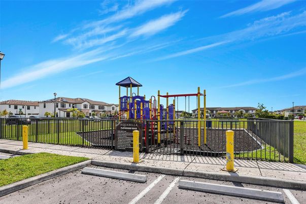 Backyard, Exterior, Playground