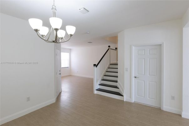 Chandelier, Empty room, Interior, Wood Texture Flooring