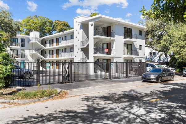 Exterior, Facade, Condo Building