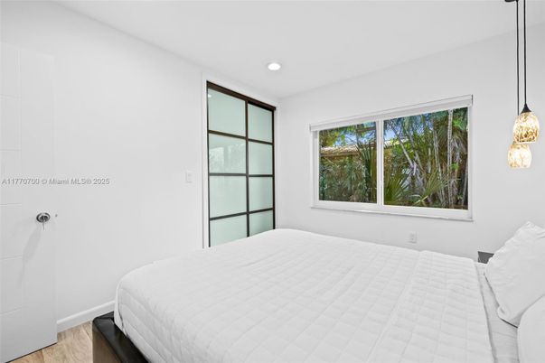 Bedroom, Interior, Pendant Lights, Recessed Lighting, Wood Texture Flooring