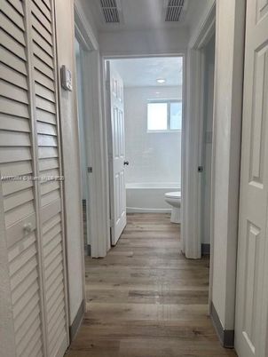 Bathroom, Interior, Recessed Lighting, Wood Texture Flooring
