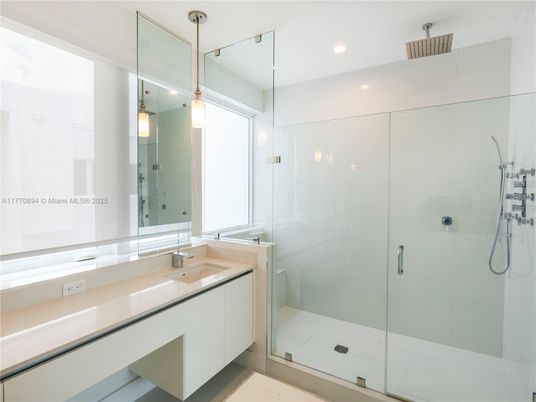 Bathroom, Glass Shower, Interior, Pendant Lights, Recessed Lighting