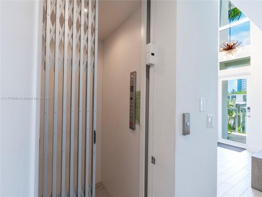 Elevator, Interior, Wood Texture Flooring