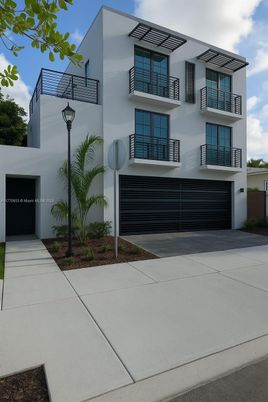 Attached, Exterior, Facade, Modern