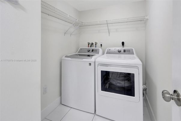 Interior, Utility Closets, Washer