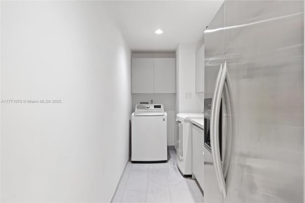 Interior, Recessed Lighting, Washer