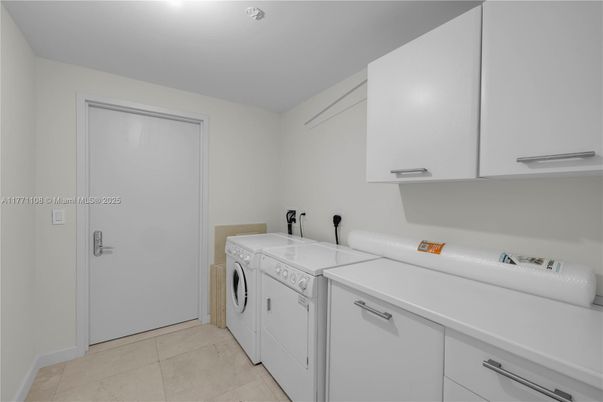 Interior, Washer
