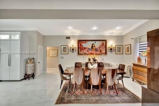 Dining room, Interior, Marble, Recessed Lighting