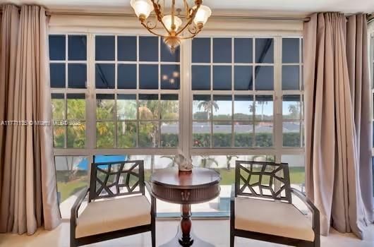 Chandelier, Dining room, Interior