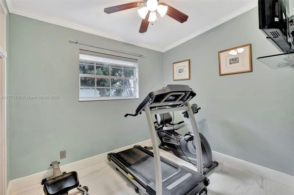 Fitness Equipment, Interior, Marble