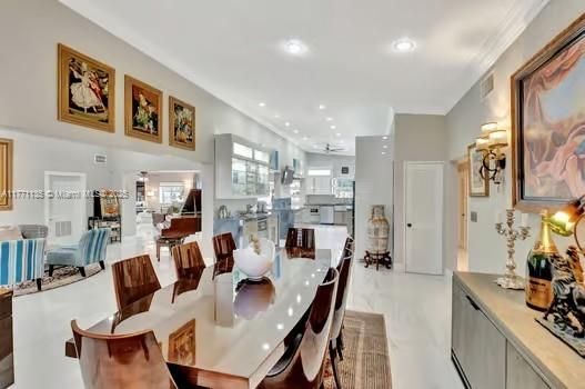 Dining room, Interior, Kitchen, Recessed Lighting, Stainless Steel Appliances