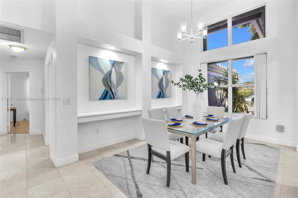 Dining room, Interior, Pendant Lights