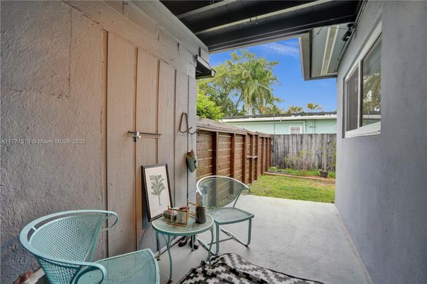 Backyard, Exterior