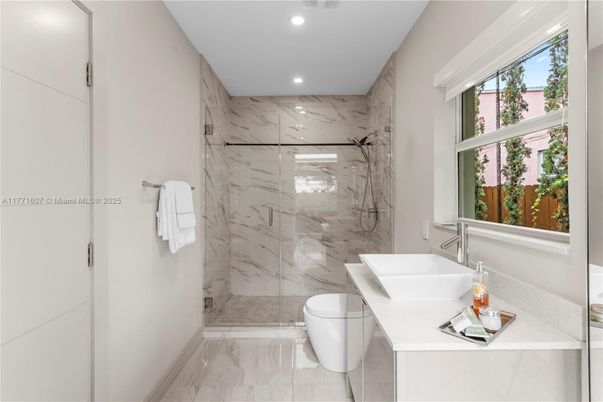 Bathroom, Glass Shower, Interior, Marble, Marble Walls, Recessed Lighting