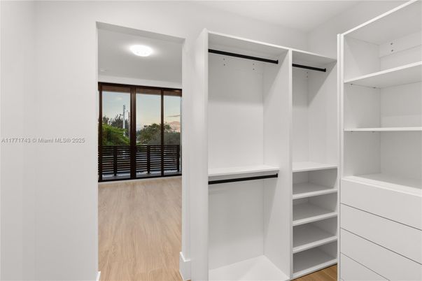 Interior, Recessed Lighting, Walk-in Closets, Wood Texture Flooring