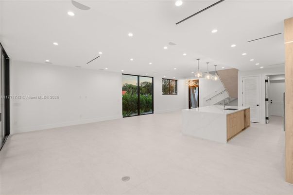 Empty room, Interior, Kitchen, Pendant Lights, Recessed Lighting