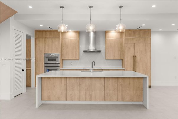 Interior, Kitchen, Pendant Lights, Recessed Lighting, Stainless Steel Appliances