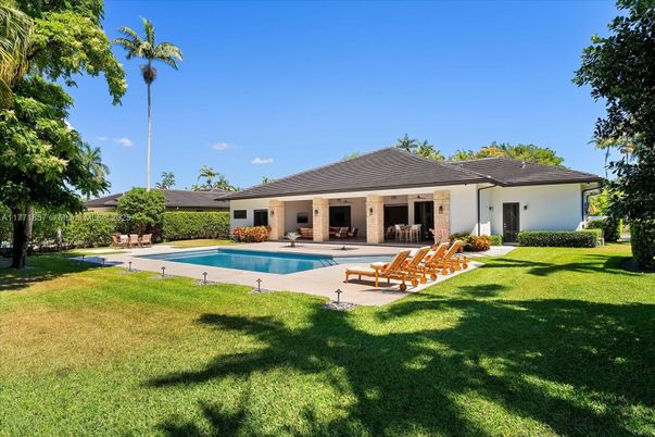 Backyard, Exterior, Pool