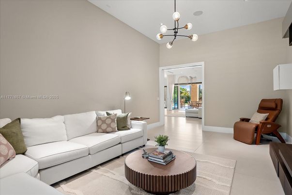 Interior, Living room, Pendant Lights