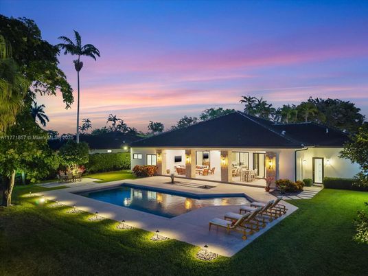 Backyard, Exterior, Pool