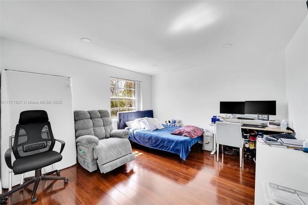 Bedroom, Home Office, Interior, Wood Texture Flooring