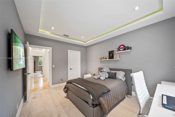 Bedroom, Interior, Recessed Lighting, Wood Texture Flooring