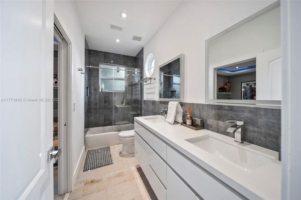 Bathroom, Dual Sink Vanities, Glass Shower, Interior, Recessed Lighting