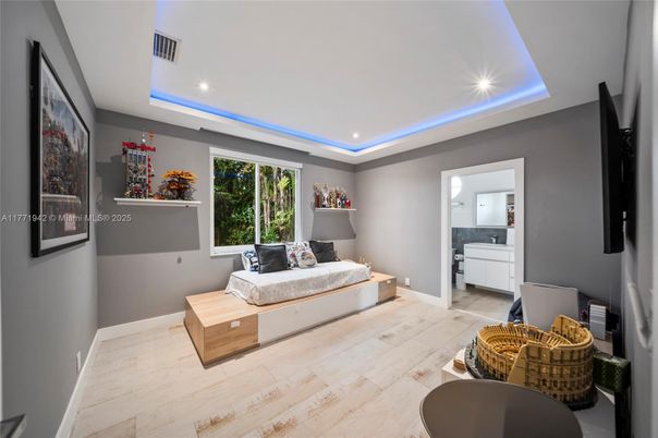 Bedroom, Interior, Recessed Lighting, Wood Texture Flooring