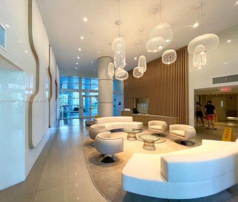 Interior, Living room, Pendant Lights, Recessed Lighting