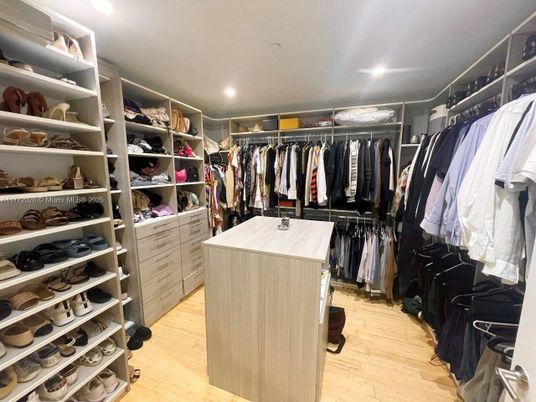 Interior, Recessed Lighting, Walk-in Closets, Wood Texture Flooring