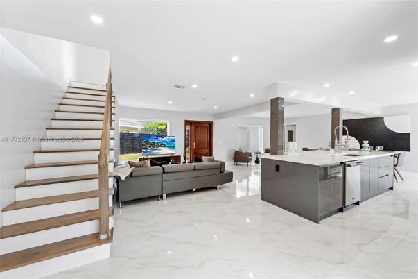Interior, Kitchen, Living room, Marble, Recessed Lighting, Stainless Steel Appliances